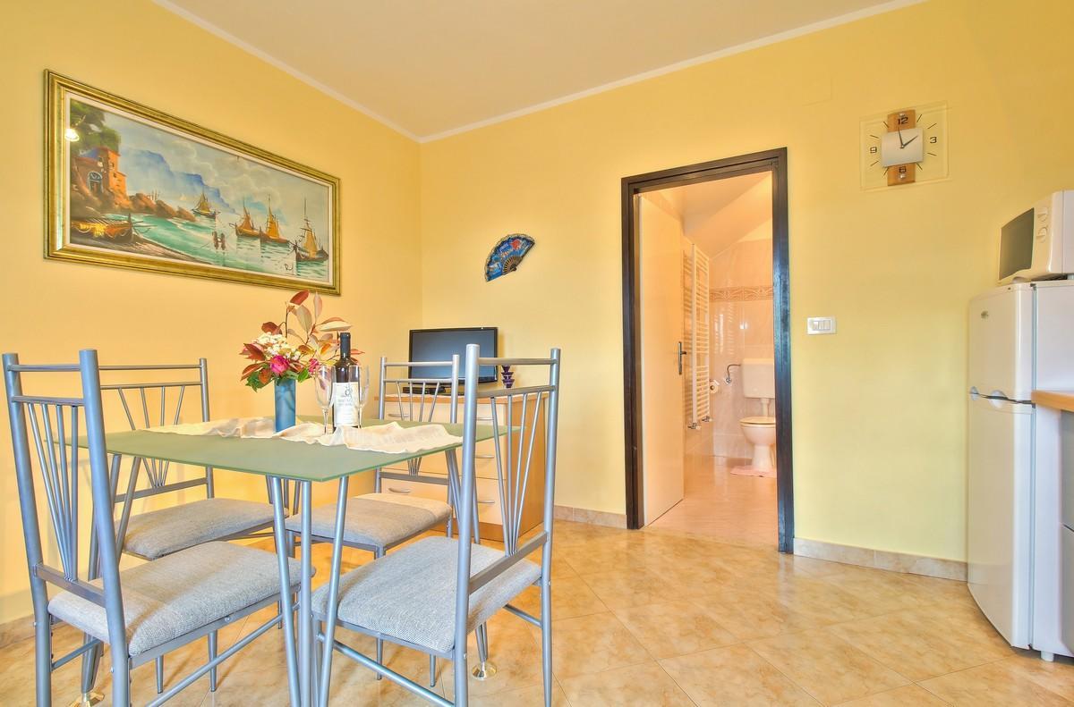 Lorena Apartments อูมัค ภายนอก รูปภาพ
