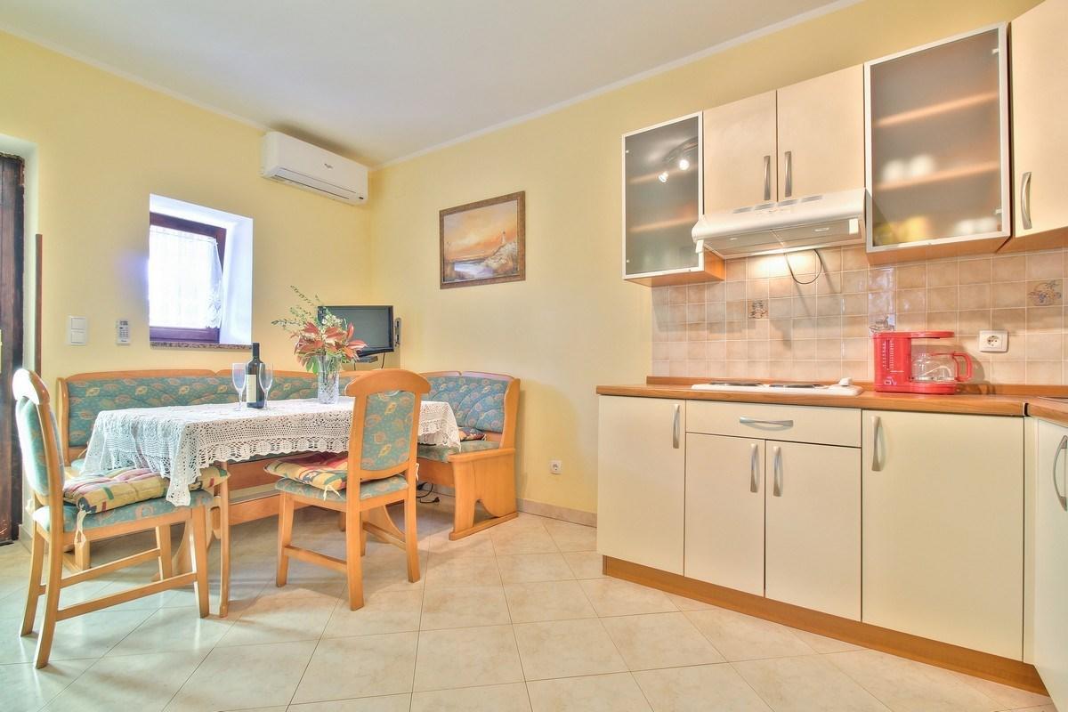 Lorena Apartments อูมัค ภายนอก รูปภาพ