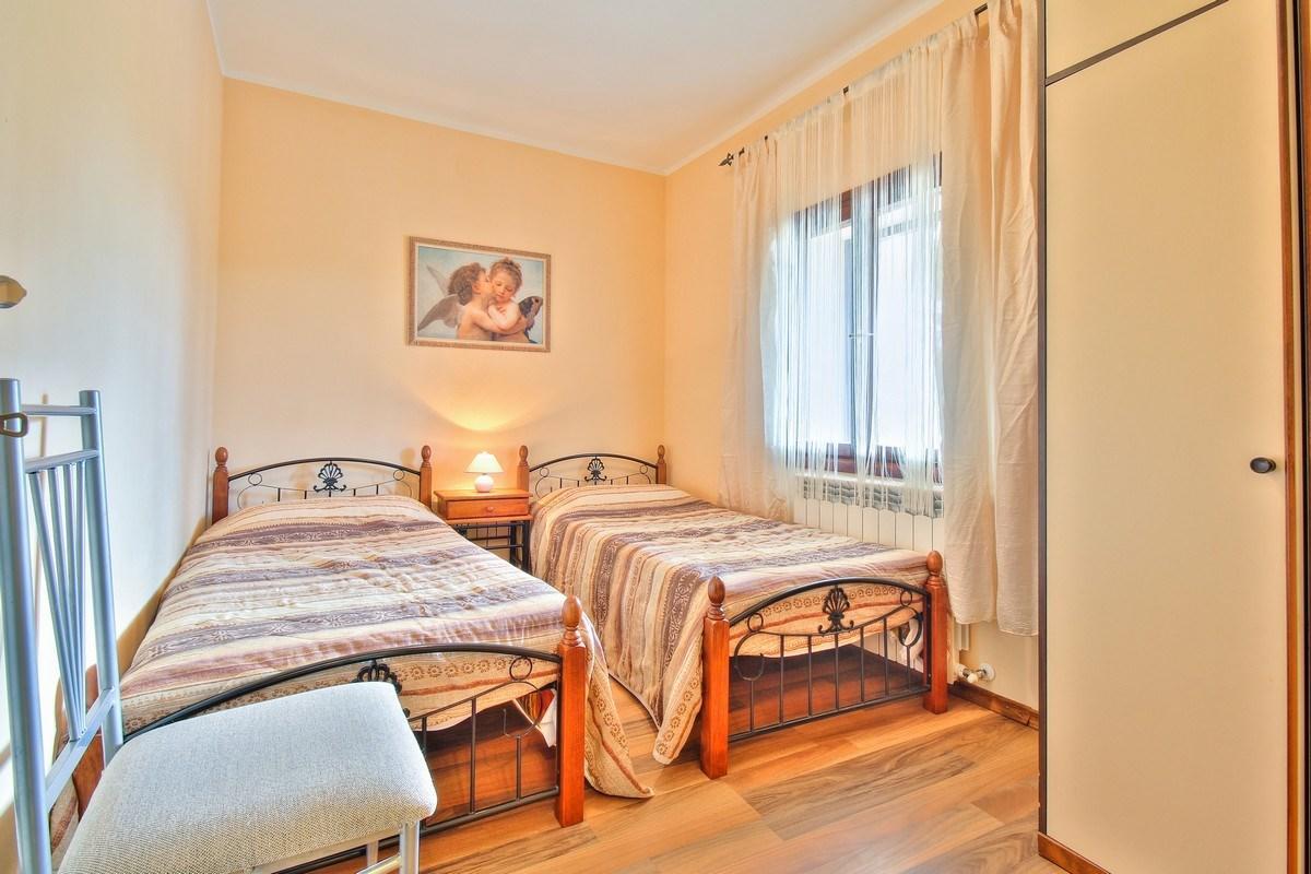 Lorena Apartments อูมัค ภายนอก รูปภาพ