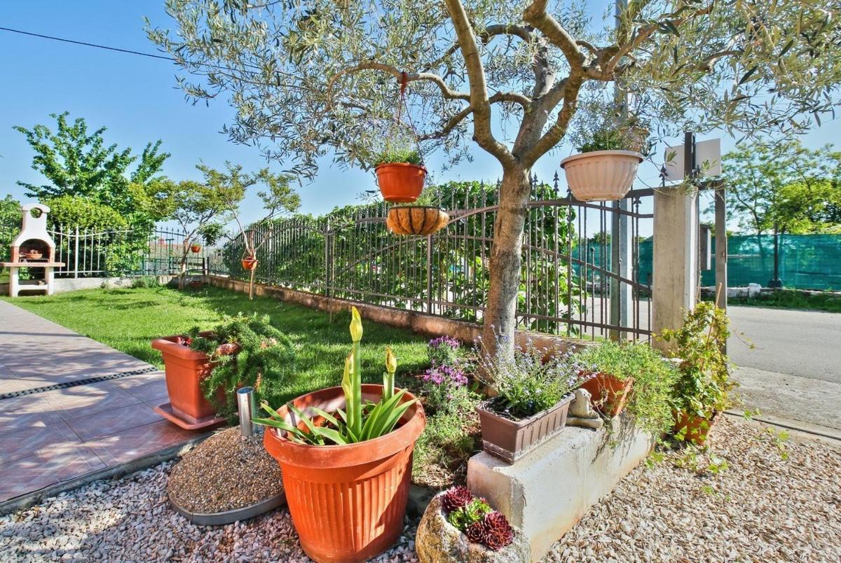 Lorena Apartments อูมัค ภายนอก รูปภาพ